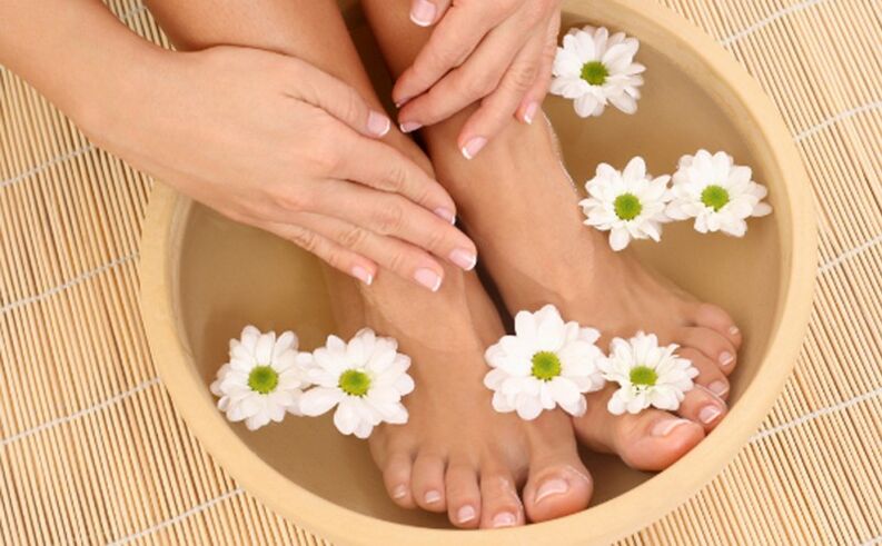 baie terapeutică pentru ciuperca unghiilor de la picioare