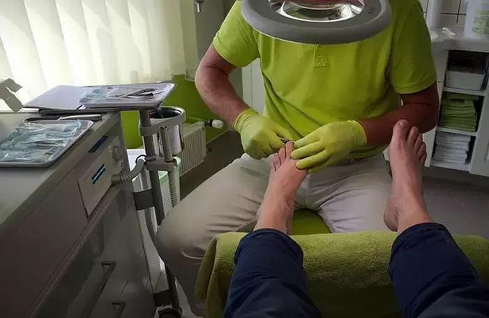 procedura de îngrijire a unghiilor piciorului